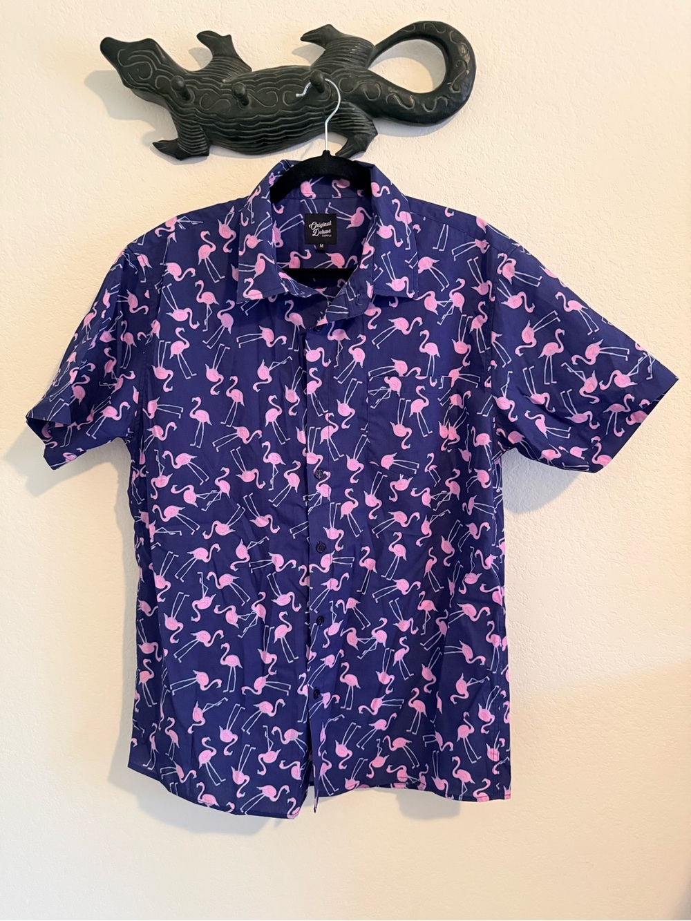 Men's Navy Flamingo Print Short-Sleeve Shirt. Size Medium